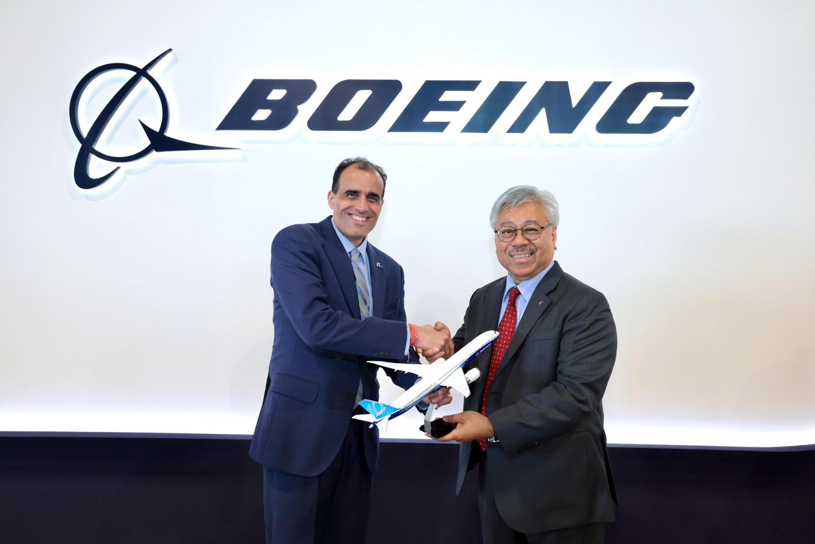 MAB Engineering Signs Boeing MRO Partnership | MAB Engineering